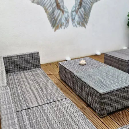 Auxbrg - 4 Zimmer, Xl Wasserbett, 65 Zoll Tv, Xl Terrasse Appartement Augsburg