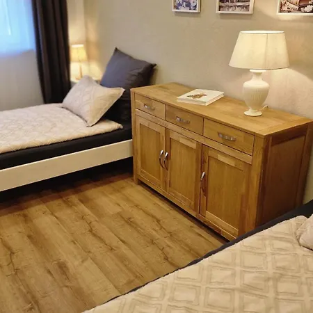 公寓 Auxbrg - 4 Zimmer, Xl Wasserbett, 65 Zoll Tv, Xl Terrasse