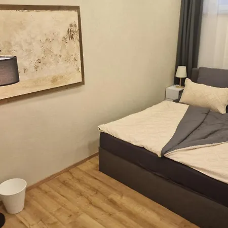 Auxbrg Premium Mit 3 Schlafzimmern & Xl-terrasse 公寓 *