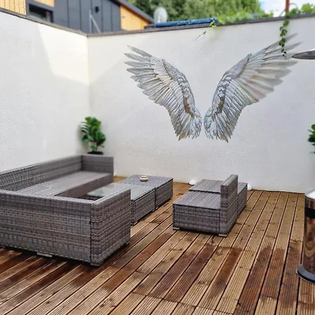 Auxbrg Premium Mit 3 Schlafzimmern & Xl-terrasse *