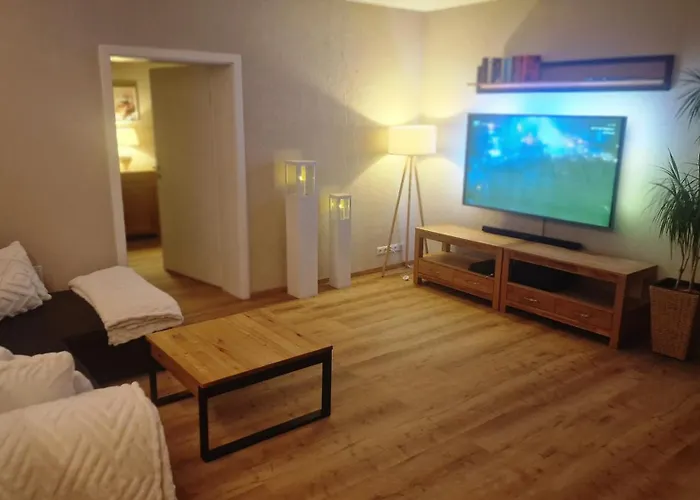 Auxbrg - 4 Zimmer, Xl Wasserbett, 65 Zoll Tv, Xl Terrasse 奥格斯堡