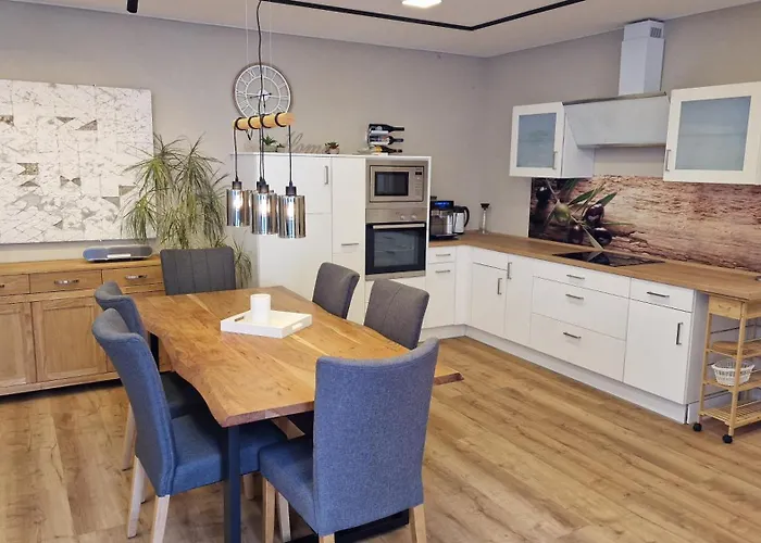 Auxbrg - 4 Zimmer, Xl Wasserbett, 65 Zoll Tv, Xl Terrasse