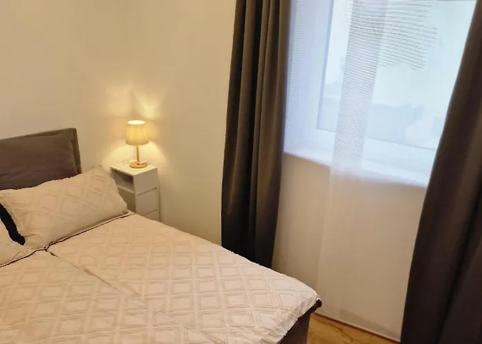 公寓 Auxbrg - 4 Zimmer, Xl Wasserbett, 65 Zoll Tv, Xl Terrasse