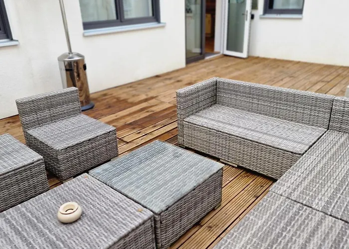 公寓 Auxbrg - 4 Zimmer, Xl Wasserbett, 65 Zoll Tv, Xl Terrasse 奥格斯堡